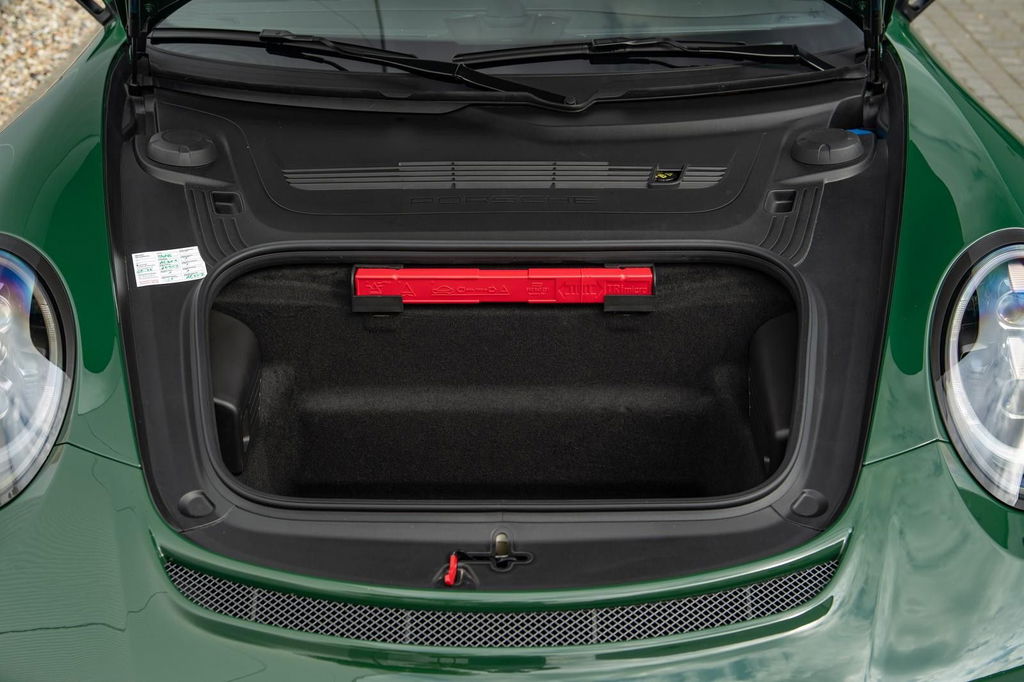 Porsche 991 GT3 Touring