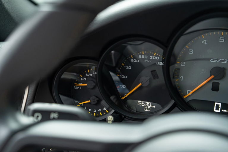 Porsche 991 GT3 Touring