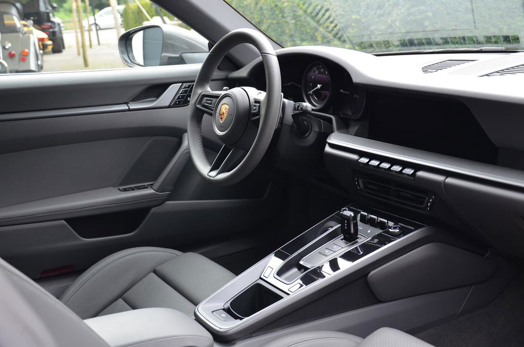 Porsche 992 Carrera S