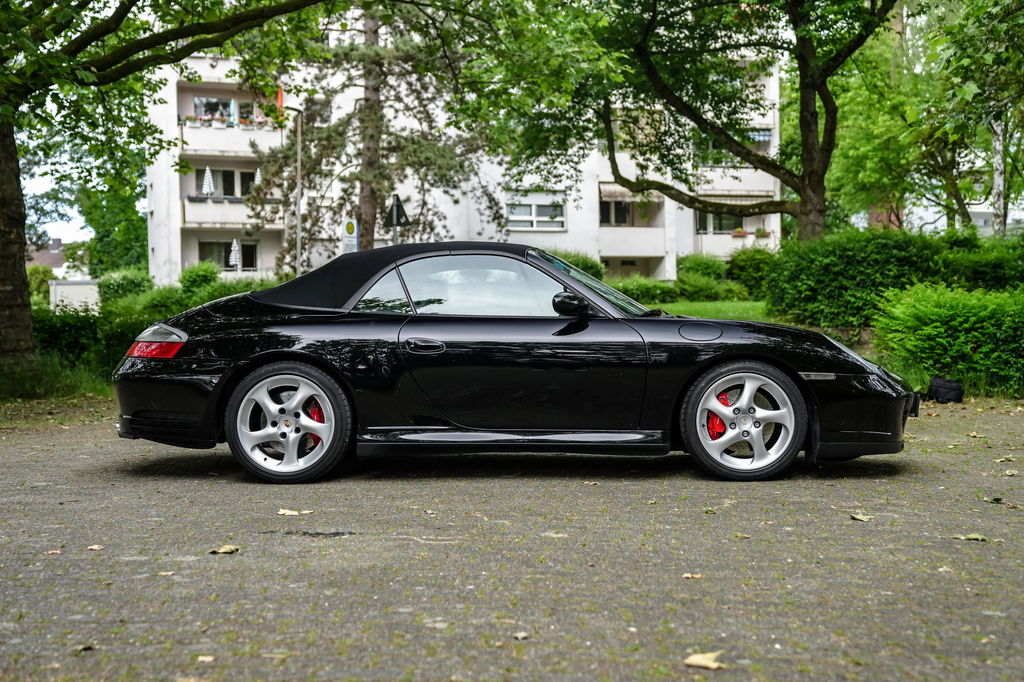 Porsche 996 Carrera 4S