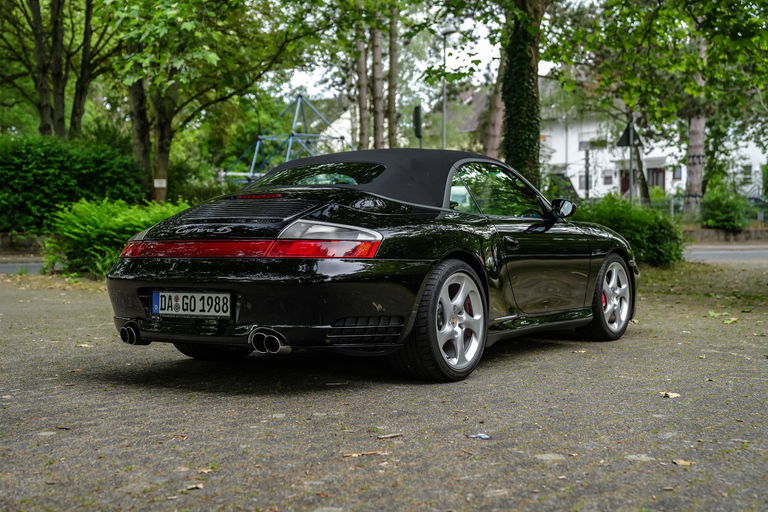 Porsche 996 Carrera 4S
