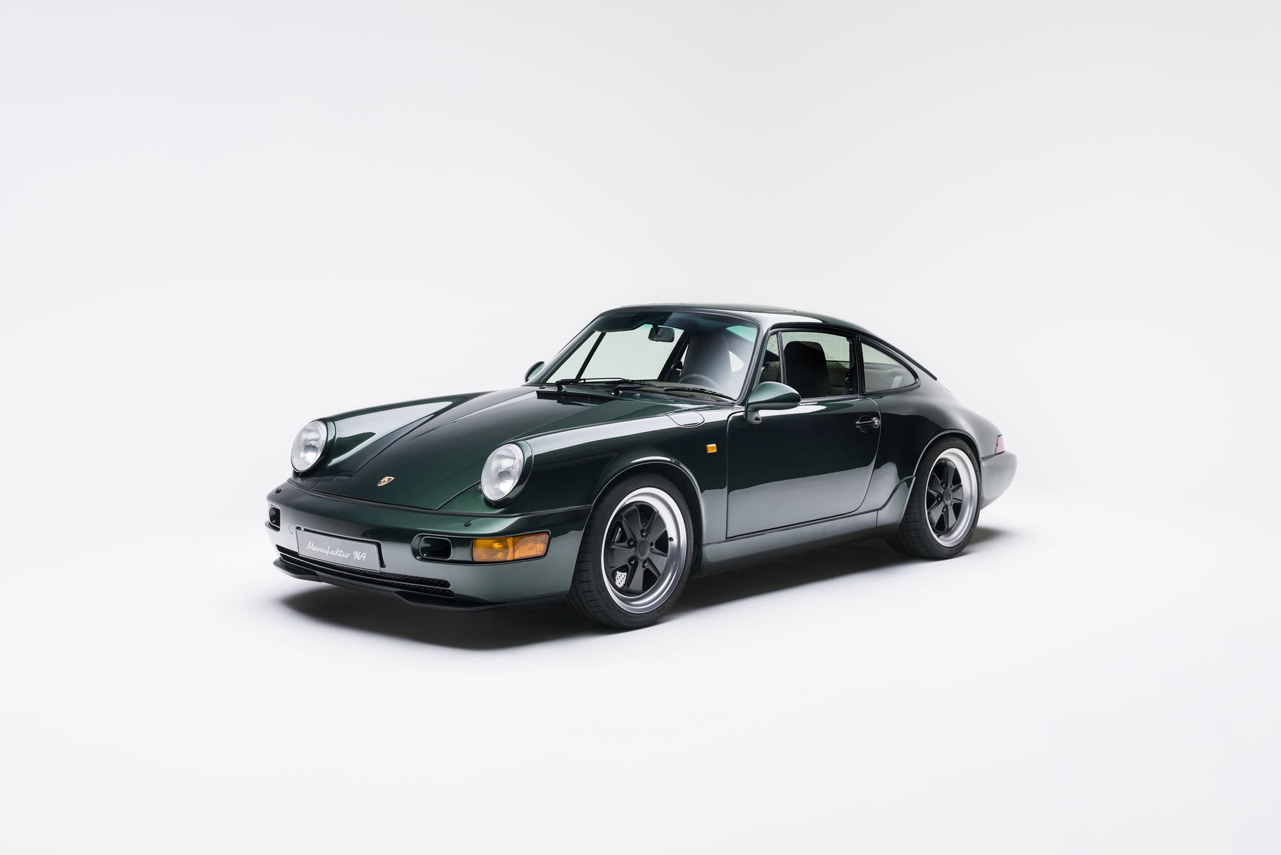【SALE】メッシュファブリック バレリーナ 1990 Porsche 964 Carrera 4 | Beverly Hills Car Club