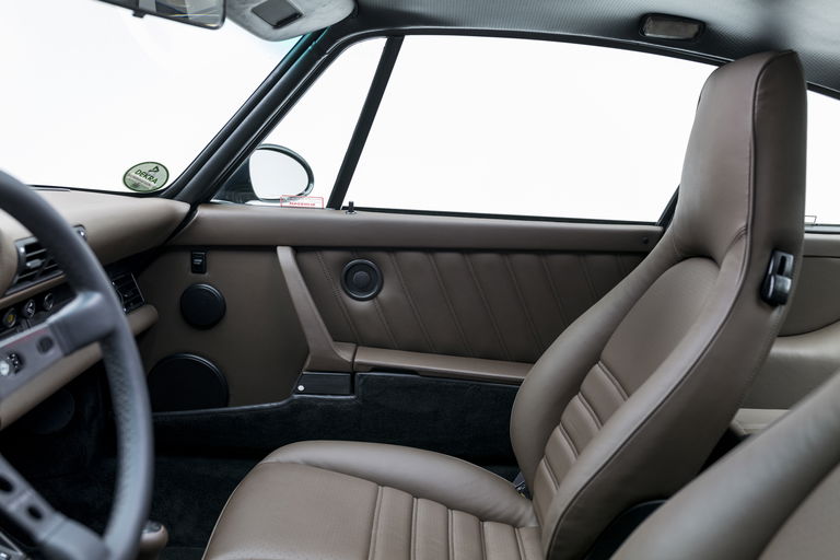 Porsche 964 Carrera 4