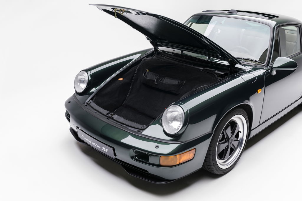 Porsche 964 Carrera 4