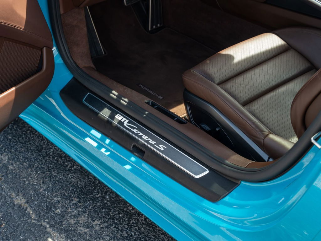 Porsche 992 Carrera S