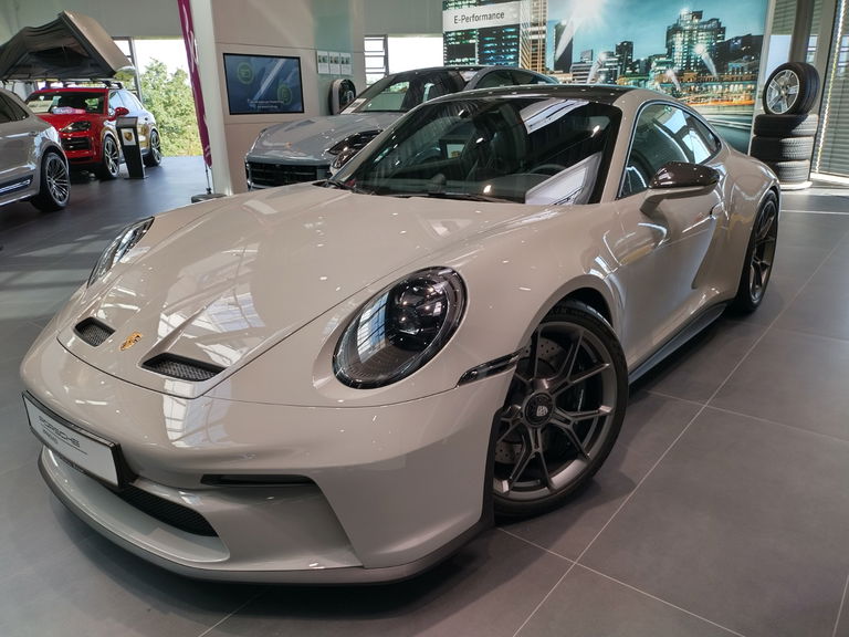 Porsche 992 GT3 Touring