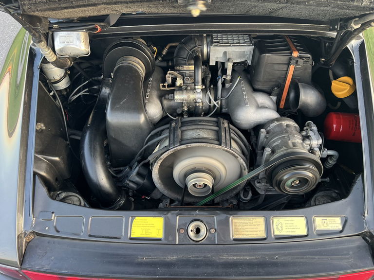 Porsche 911 Carrera 3.2