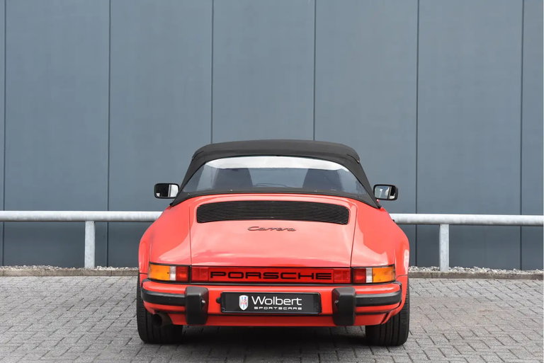 Porsche 911 Carrera 3.2