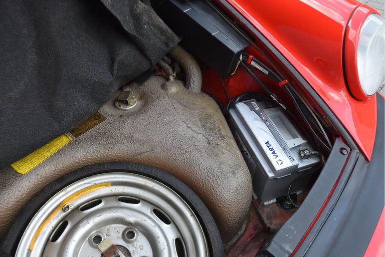 Porsche 911 Carrera 3.2