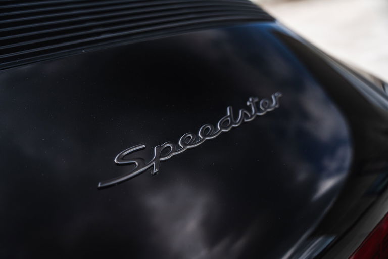 Porsche 911 Carrera 3.2 Speedster