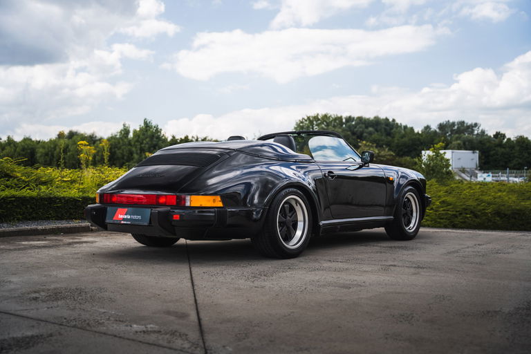 Porsche 911 Carrera 3.2 Speedster