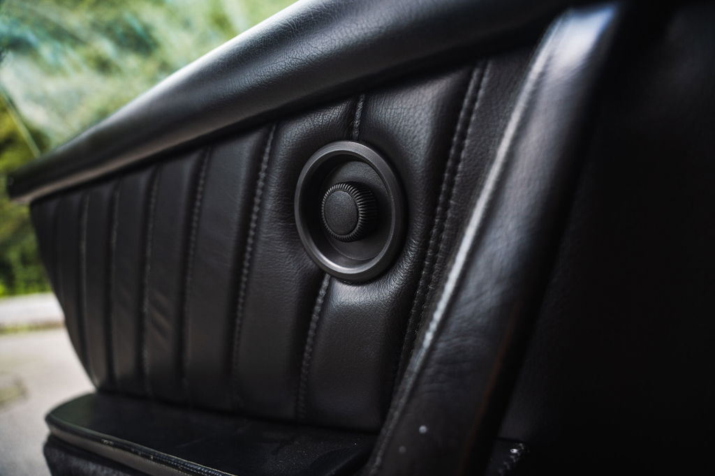 Porsche 911 Carrera 3.2 Speedster