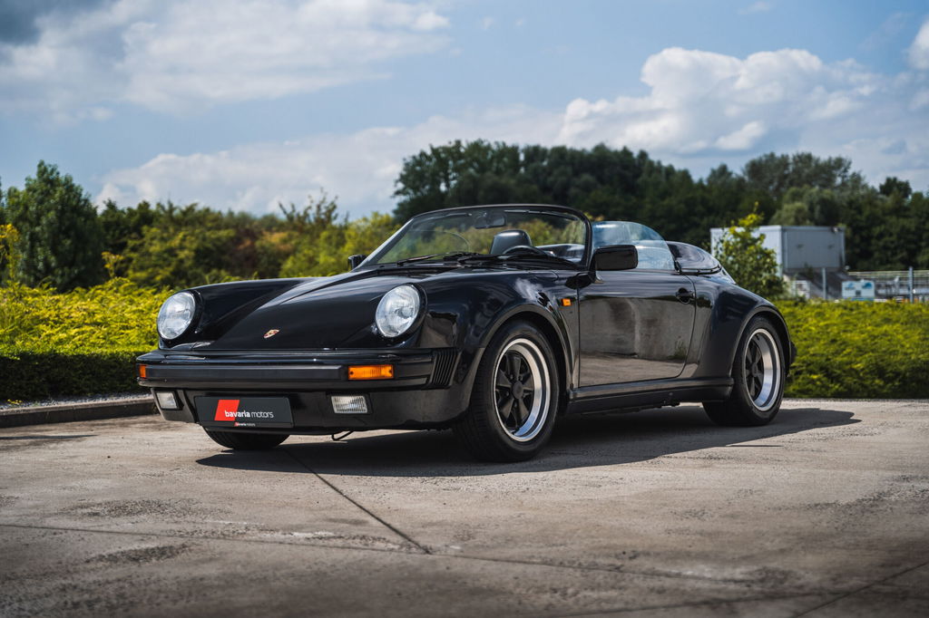 Porsche 911 Carrera 3.2 Speedster