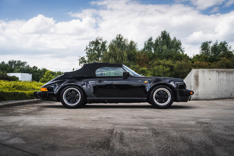 Porsche 911 Carrera 3.2 Speedster
