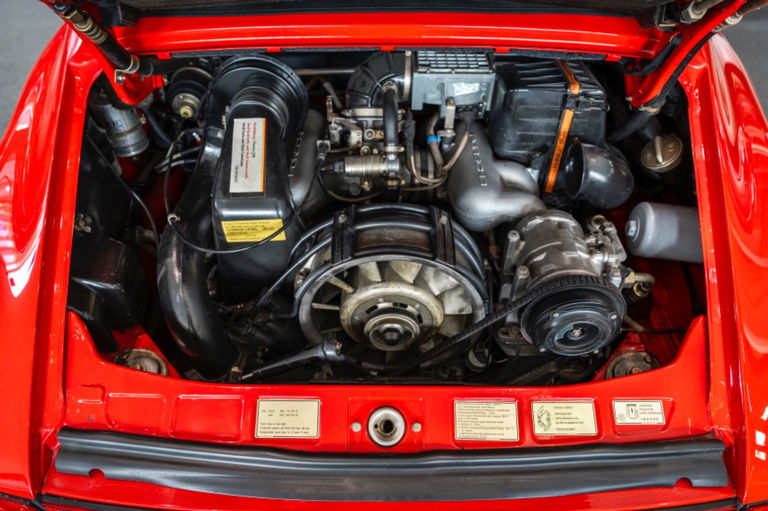 Porsche 911 Carrera 3.2