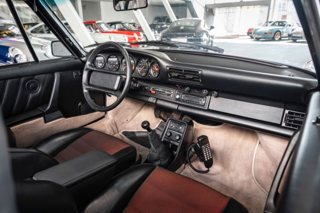 Porsche 911 Carrera 3.2