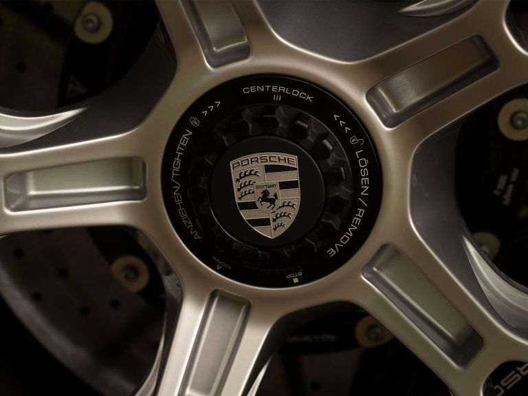 Porsche 992 GT3 Touring