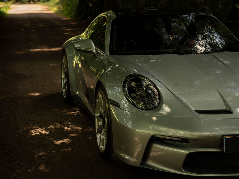 Porsche 992 GT3 Touring
