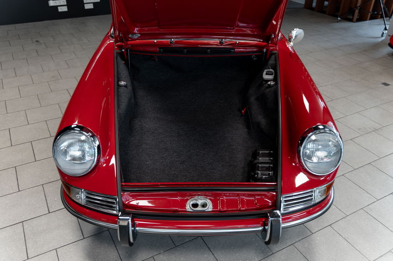 Porsche 911 (F-Modell)