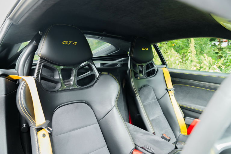 Porsche 981 Cayman GT4