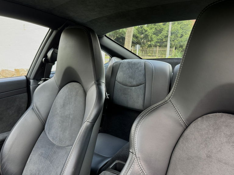 Porsche 997.2 Carrera GTS