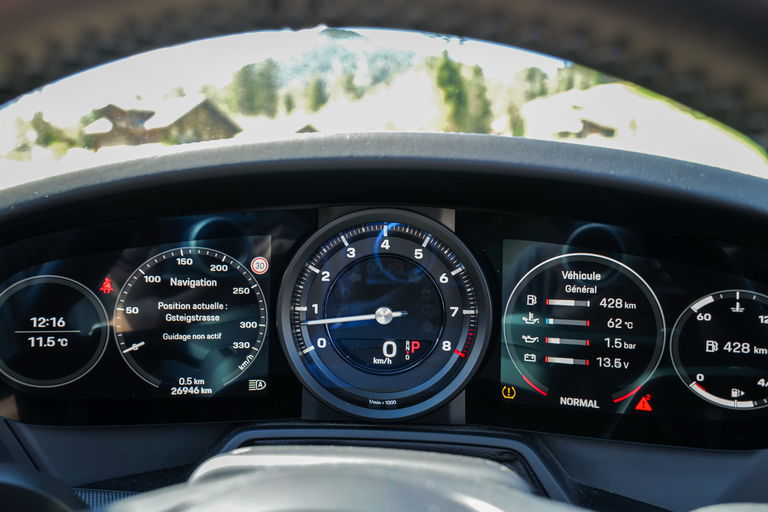 Porsche 992 Carrera 4S