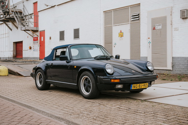 Porsche 911 Carrera 3.2
