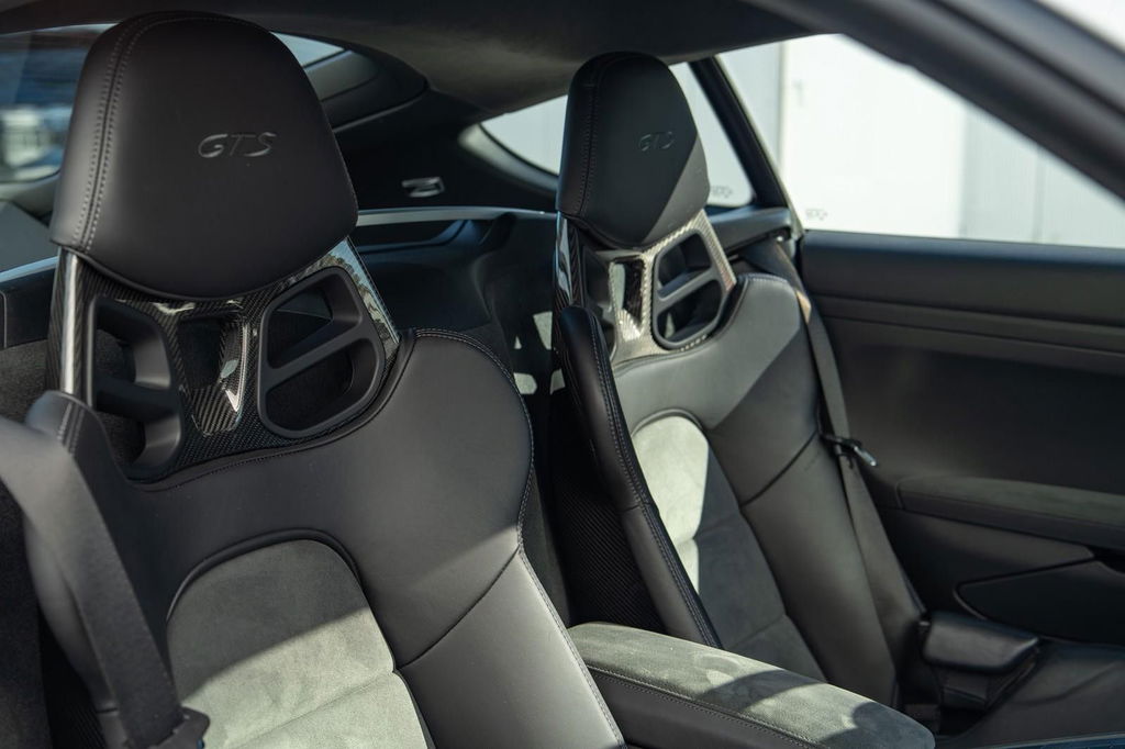 Porsche 718 Cayman GTS 4.0