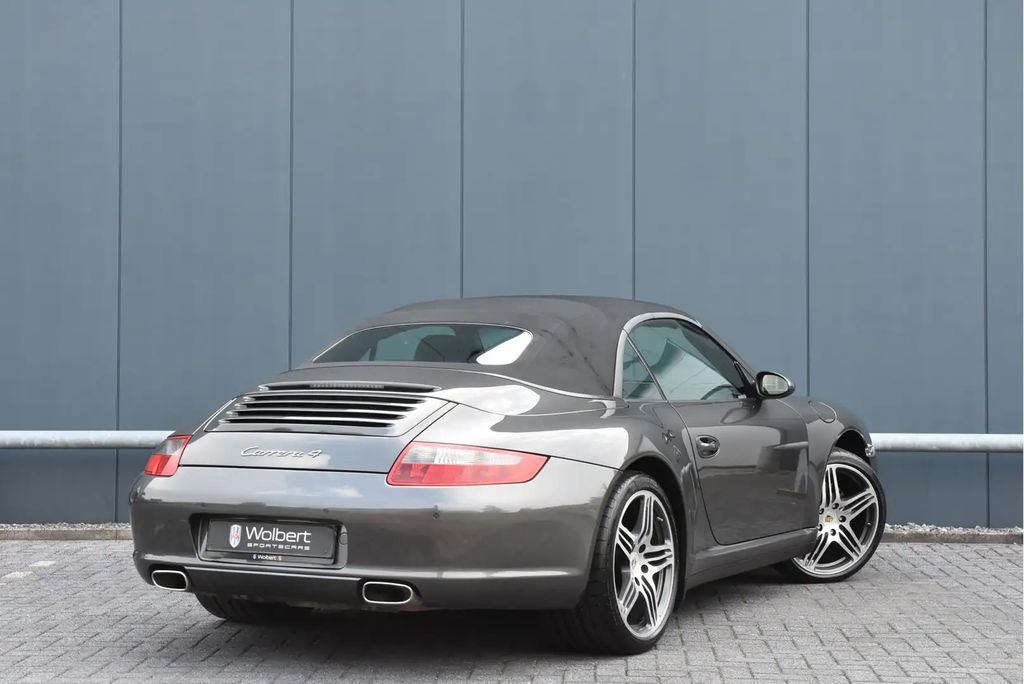 Porsche 997 Carrera 4