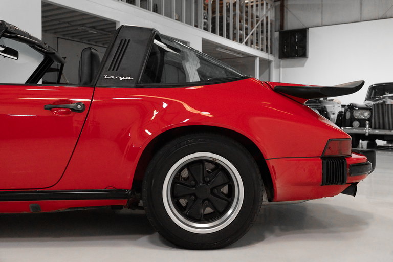 Porsche 911 Carrera 3.2 (US)