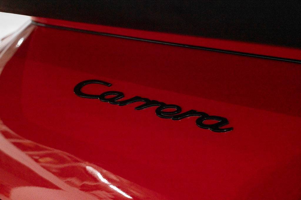 Porsche 911 Carrera 3.2 (US)