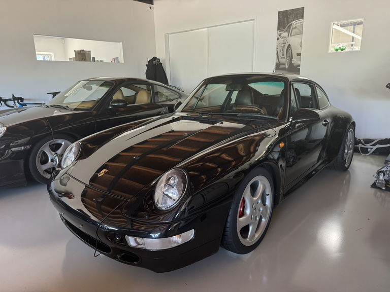 Porsche 993 Carrera 4S