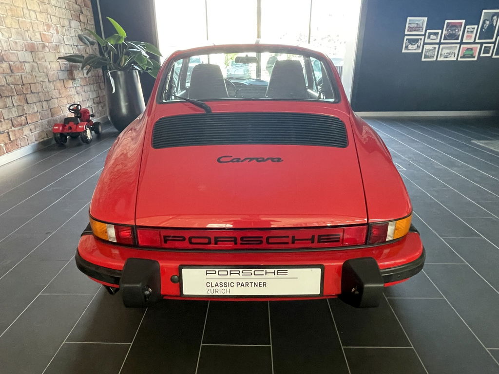 Porsche 911 Carrera 3.2