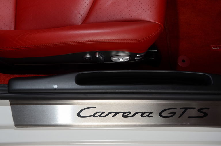 Porsche 997.2 Carrera GTS