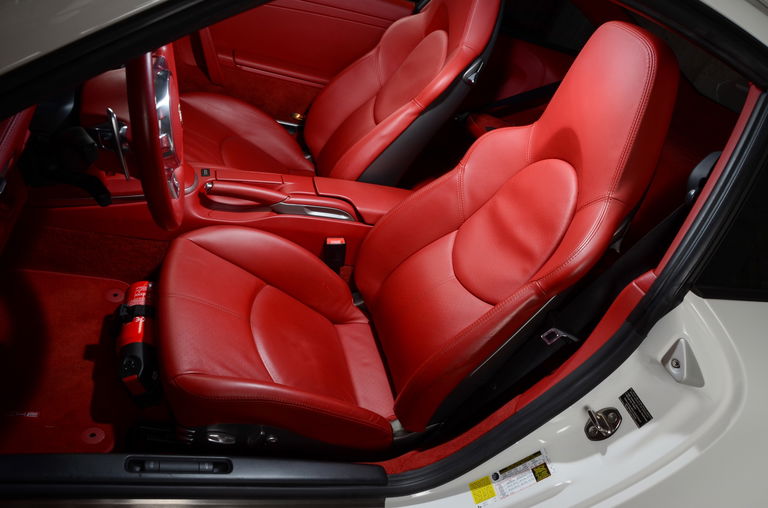 Porsche 997.2 Carrera GTS