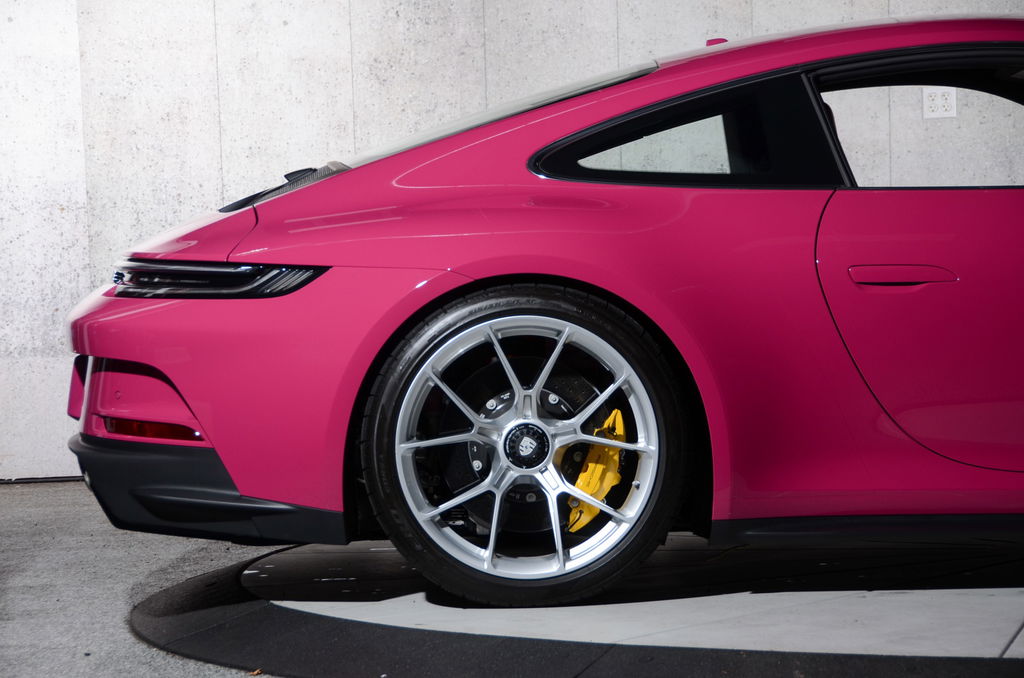 Porsche 992 GT3 Touring