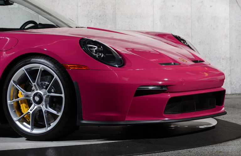 Porsche 992 GT3 Touring
