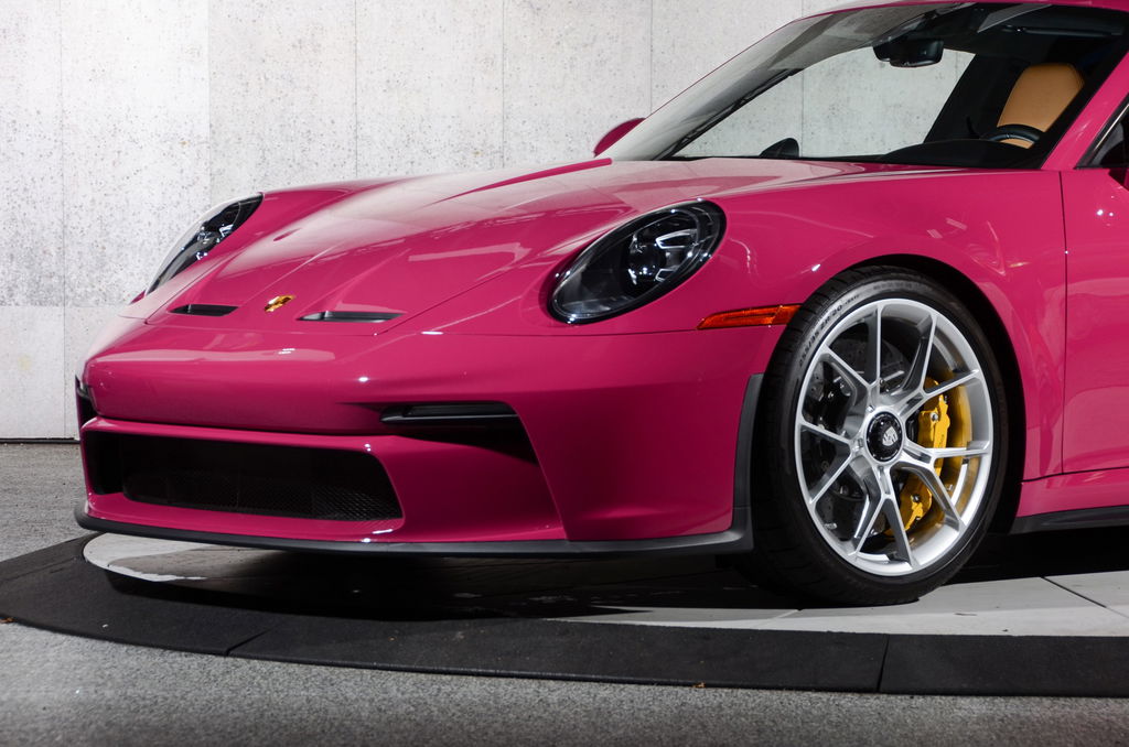 Porsche 992 GT3 Touring