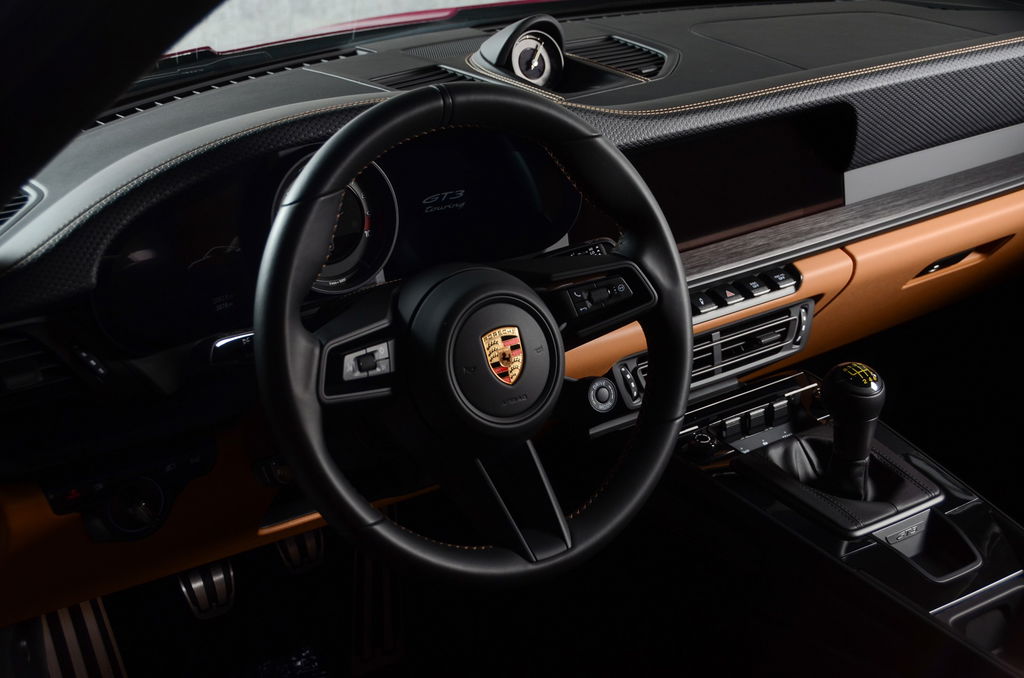 Porsche 992 GT3 Touring