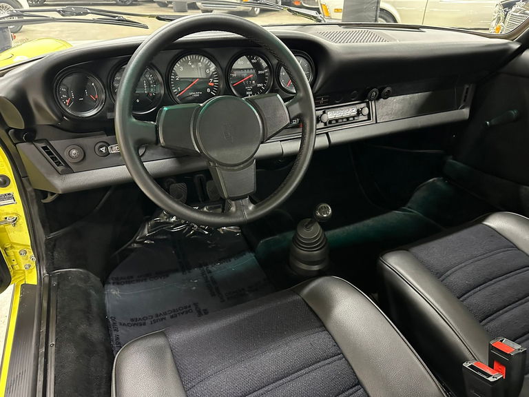 Porsche 911 Carrera 2,7