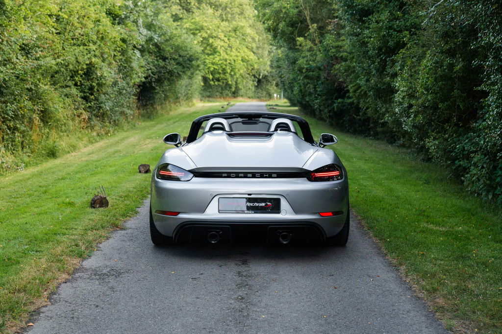 Porsche 718 Spyder