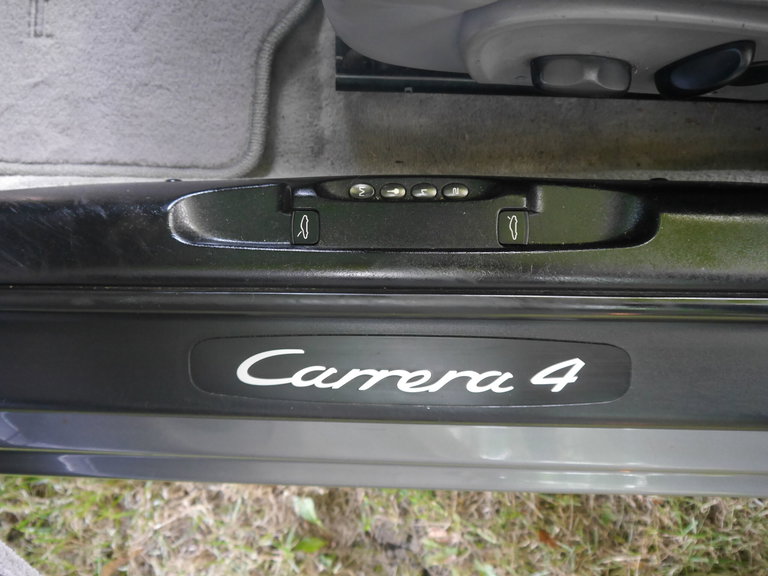 Porsche 996.2 Carrera 4
