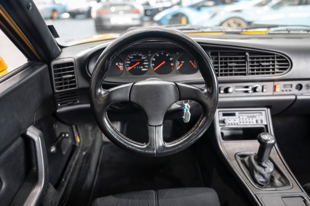 Porsche 968 Club Sport