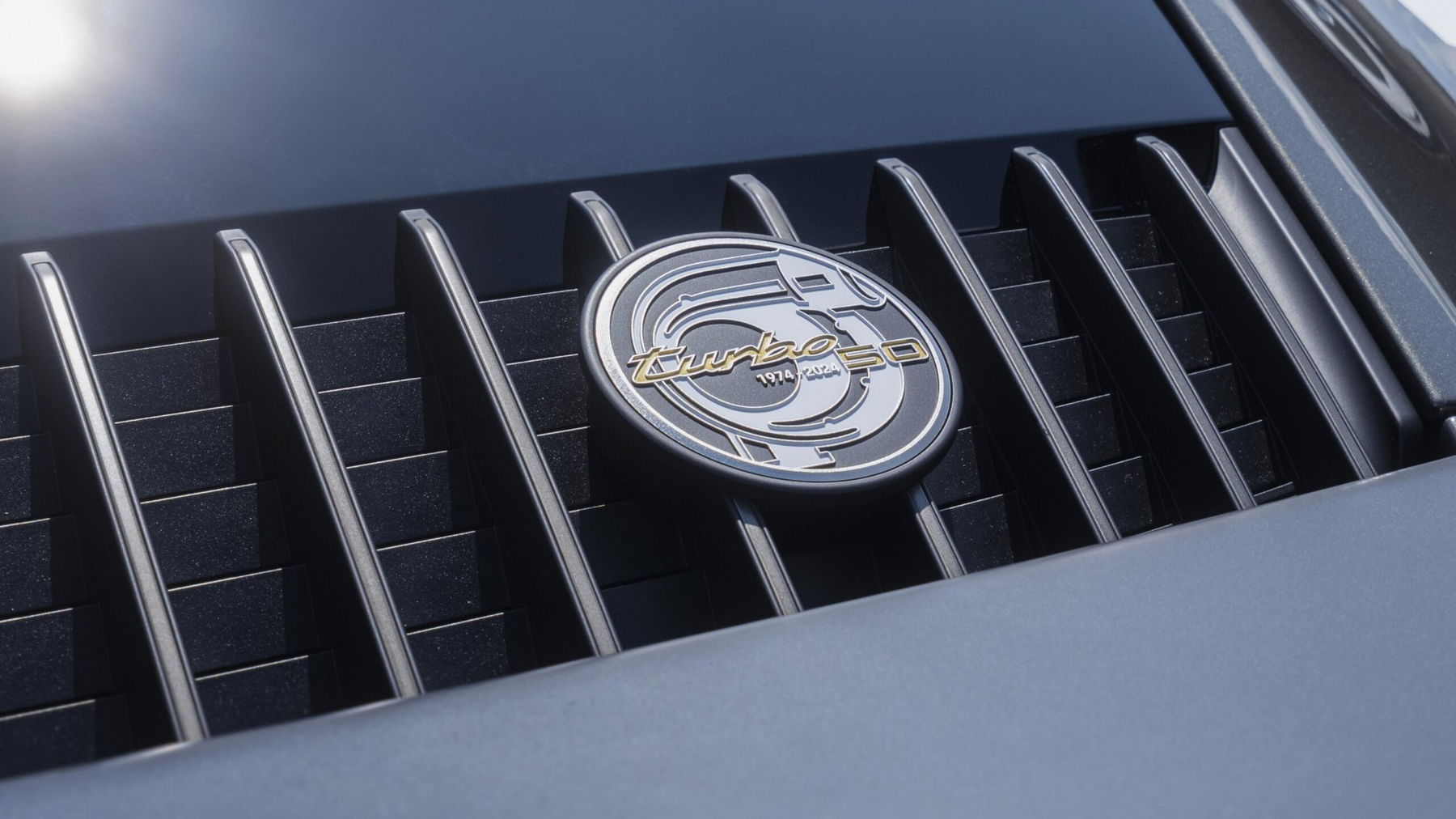Porsche 992 Turbo 50 Jahre / Porsche 911 Turbo 50 Jahre Plakette 1974-2024