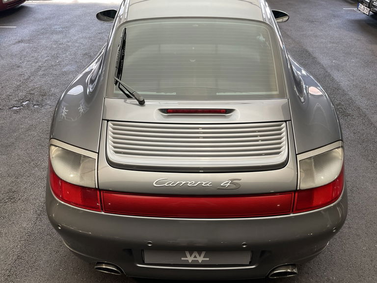 Porsche 996 Carrera 4S