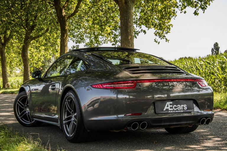 Porsche 991 Carrera 4