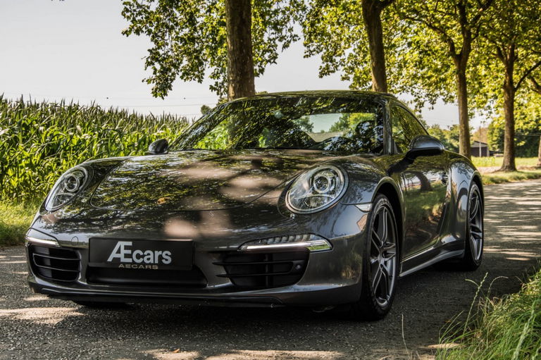 Porsche 991 Carrera 4