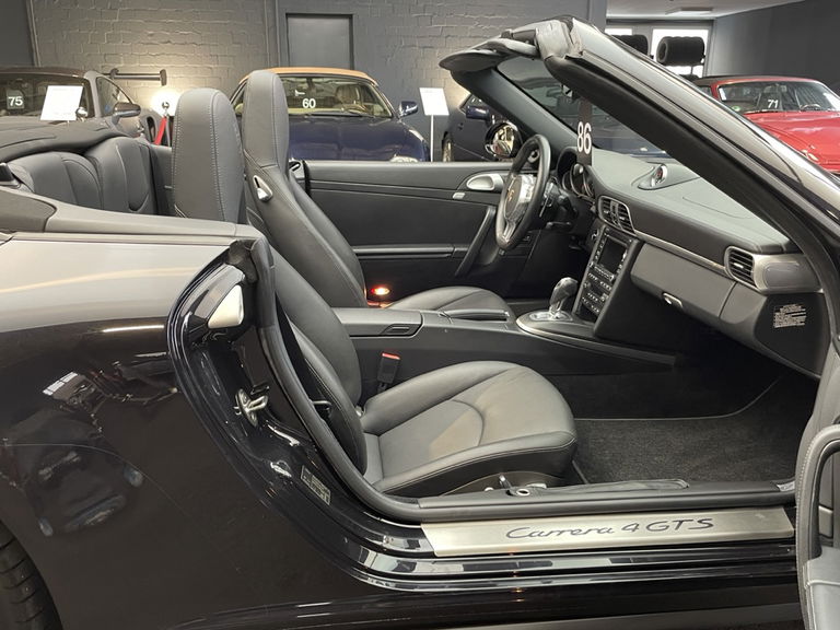 Porsche 997.2 Carrera GTS