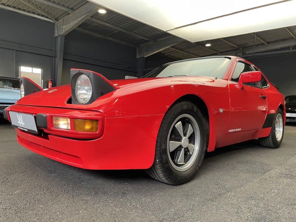 Porsche 944 Coupé