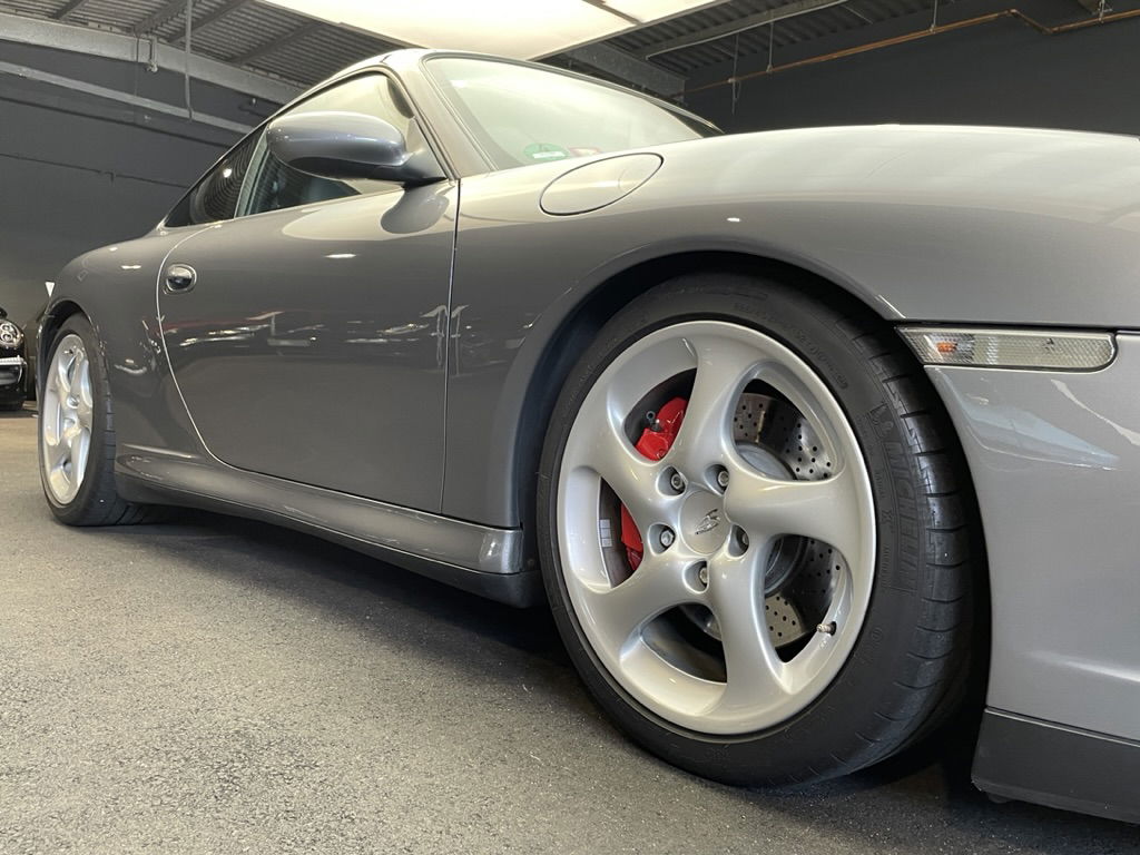 Porsche 996 Carrera 4S